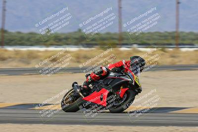 media/Feb-07-2025-CVMA Friday Practice (Fri) [[7034960ba2]]/3-Racer 3-NRS/Session 4 (Turn 16)/
